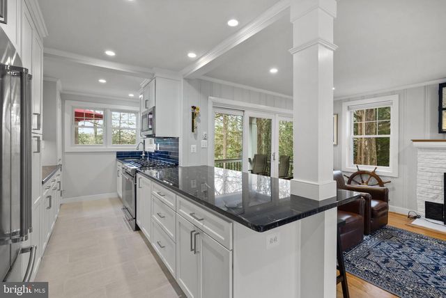 817 DIVIDING RD, Severna Park, MD 21146