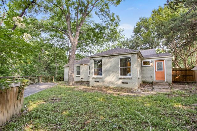 2021 Elmwood Boulevard, Dallas, TX 75224