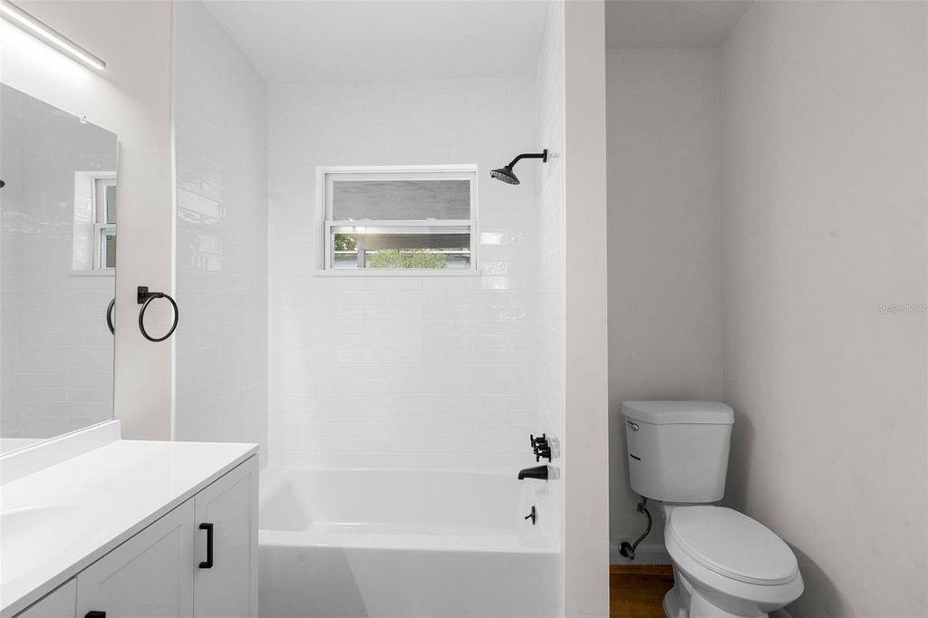 Image 30 of property listing at 3202 KATHLEEN DRIVE, Orlando, FL 32810