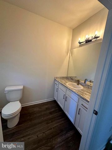 78 TANSBORO, Berlin, NJ 08009