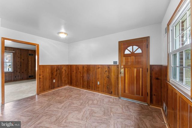 19227 CARDINAL HEIGHTS RD, Triangle, VA 22172