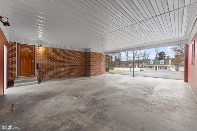 19227 CARDINAL HEIGHTS RD, Triangle, VA 22172