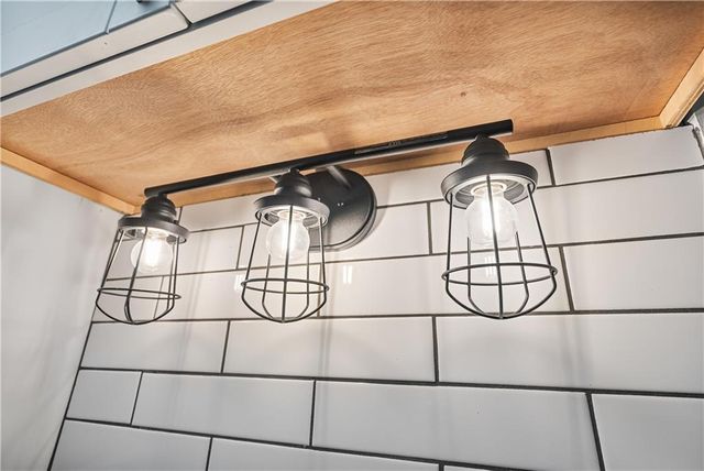 1010 W 3rd Street, Coffeyville, KS 67337