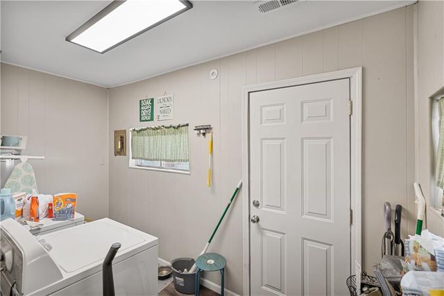 1010 W 3rd Street, Coffeyville, KS 67337