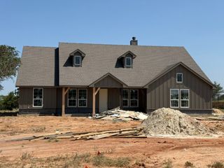 205 Oak Grove Way, Springtown, TX 76082