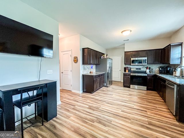 91 W.W. Winn Avenue, Hinesville, GA 31313