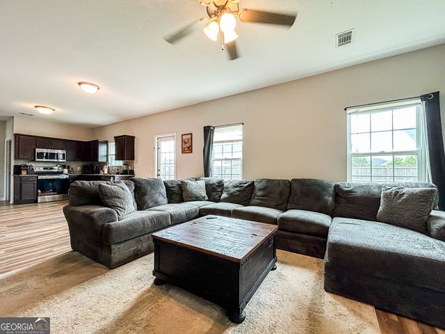 91 W.W. Winn Avenue, Hinesville, GA 31313