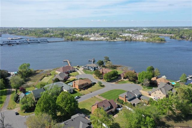 3707 Sandpiper LN, Chesapeake, VA 23325