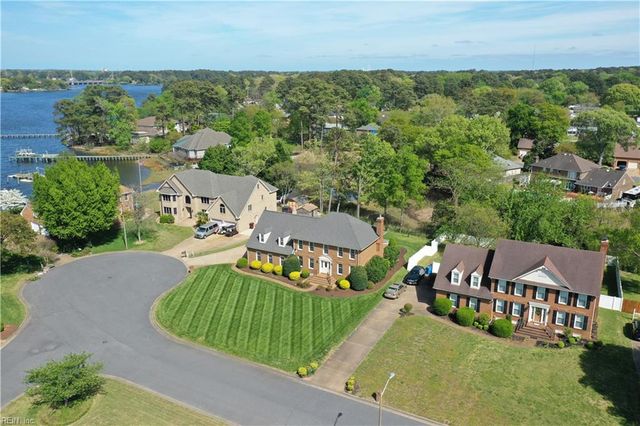 3707 Sandpiper LN, Chesapeake, VA 23325