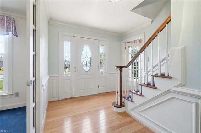 3707 Sandpiper LN, Chesapeake, VA 23325