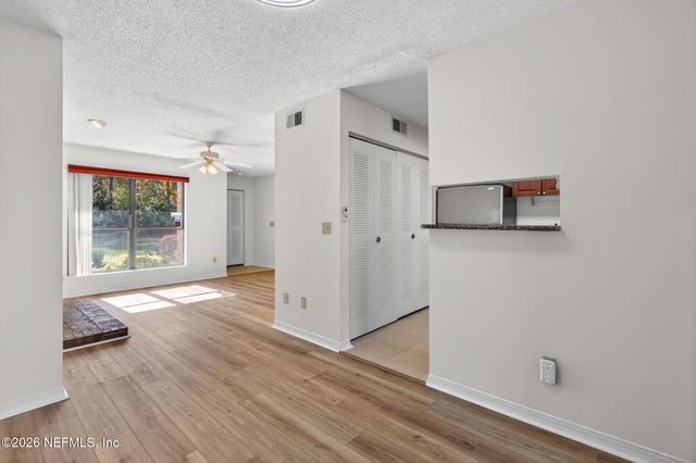 10200 BELLE RIVE Boulevard 105, Jacksonville, FL 32256