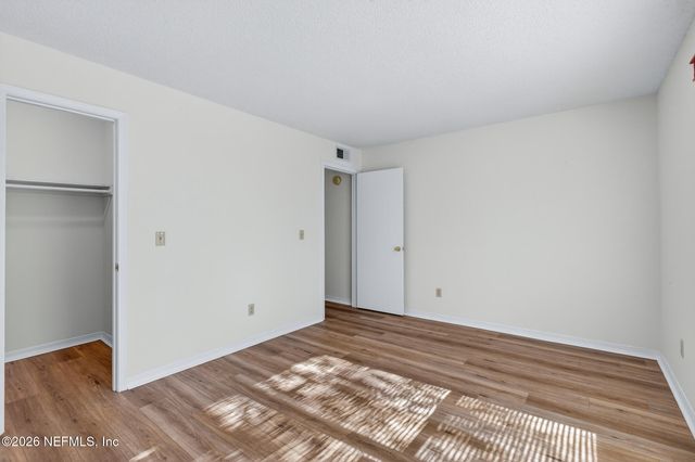 10200 BELLE RIVE Boulevard 105, Jacksonville, FL 32256