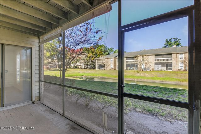 10200 BELLE RIVE Boulevard 105, Jacksonville, FL 32256