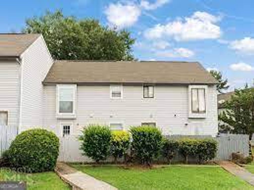 299 Country Club Drive, Jonesboro, GA 30238