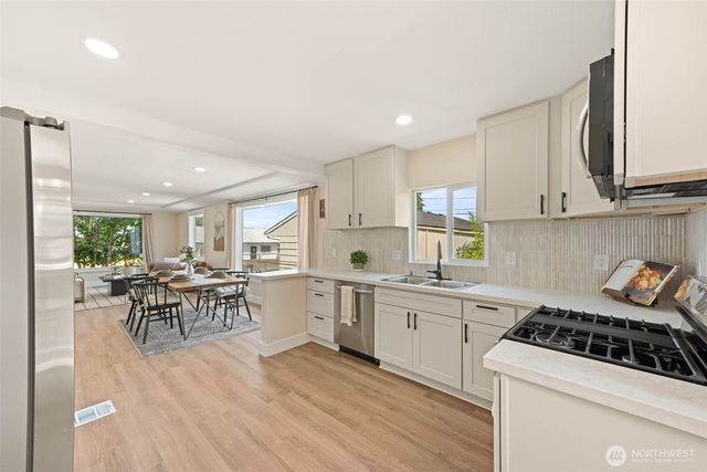 5907 Yakima Avenue, Tacoma, WA 98408
