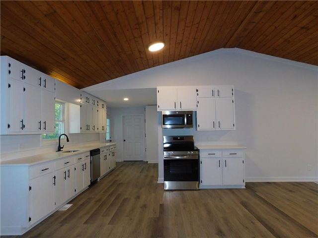 183 Laurel Heights Drive, Dahlonega, GA 30533