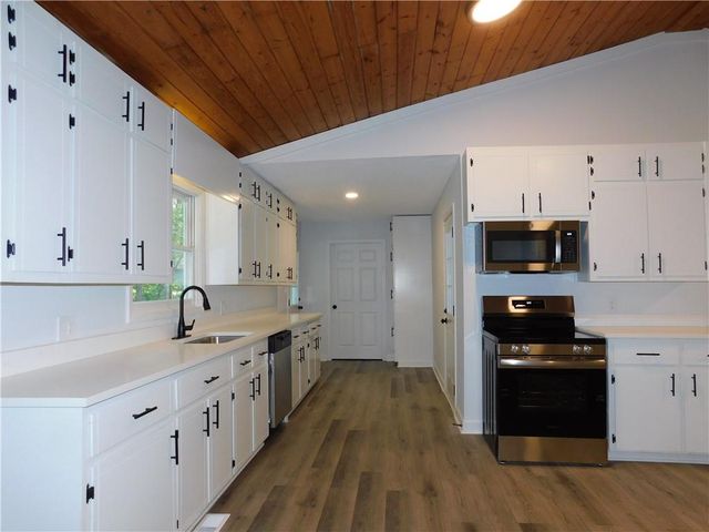 183 Laurel Heights Drive, Dahlonega, GA 30533