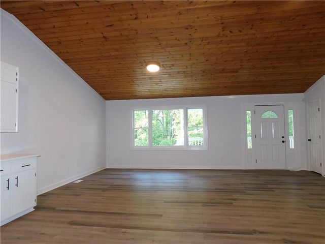 183 Laurel Heights Drive, Dahlonega, GA 30533
