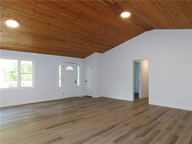 183 Laurel Heights Drive, Dahlonega, GA 30533