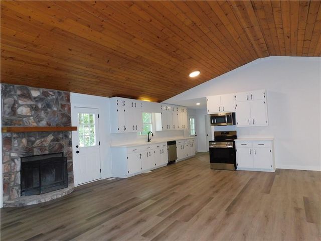 183 Laurel Heights Drive, Dahlonega, GA 30533