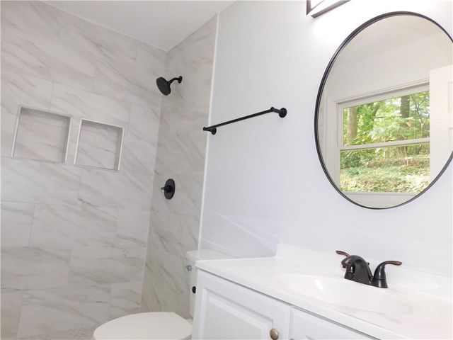 183 Laurel Heights Drive, Dahlonega, GA 30533