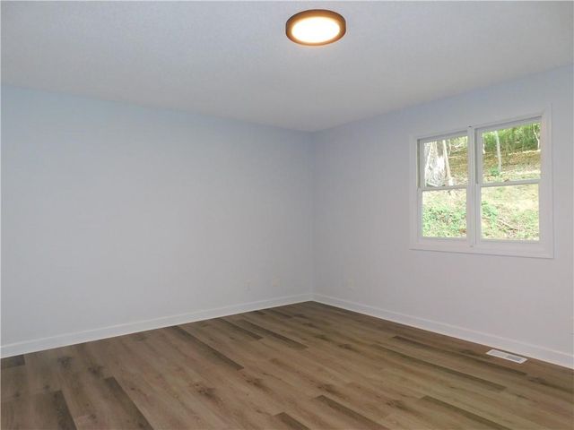 183 Laurel Heights Drive, Dahlonega, GA 30533