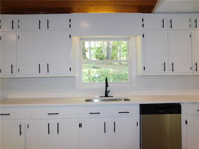 183 Laurel Heights Drive, Dahlonega, GA 30533