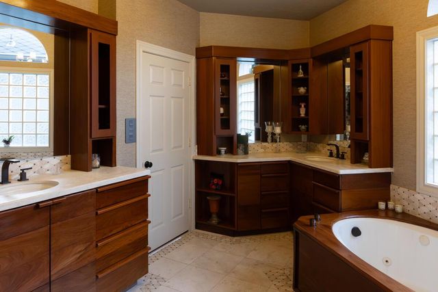 18327 Langsbury DR, Houston, TX 77084