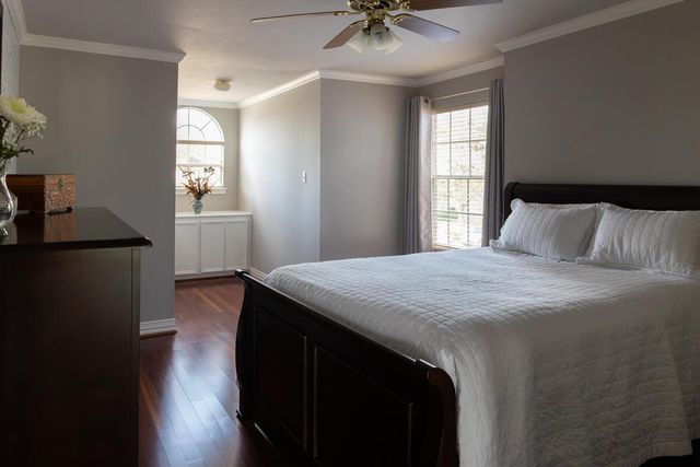 18327 Langsbury DR, Houston, TX 77084