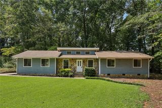 106 Hilltop Circle, Stockbridge, GA 30281