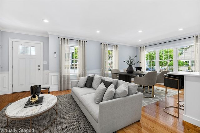 10 Edith St 10, Arlington, MA 02474