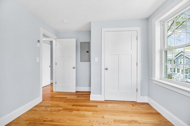 10 Edith St 10, Arlington, MA 02474
