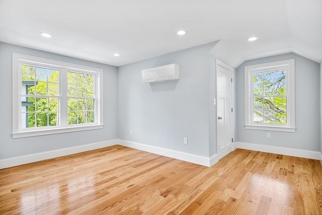 10 Edith St 10, Arlington, MA 02474