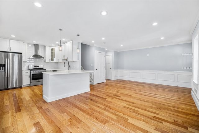 10 Edith St 10, Arlington, MA 02474