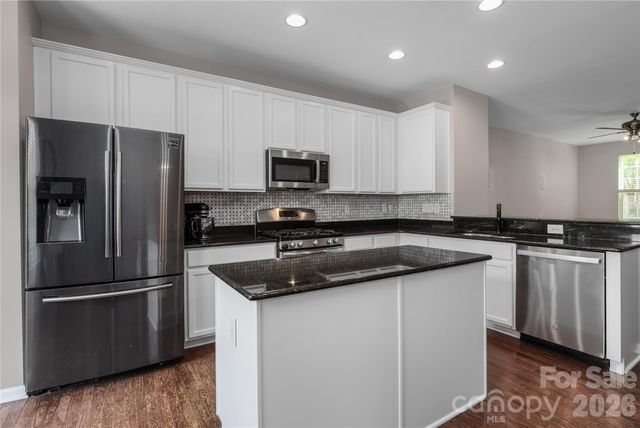 13811 Hill Street, Huntersville, NC 28078