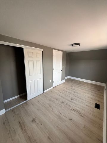 6638 S Albany Avenue, Chicago, IL 60629