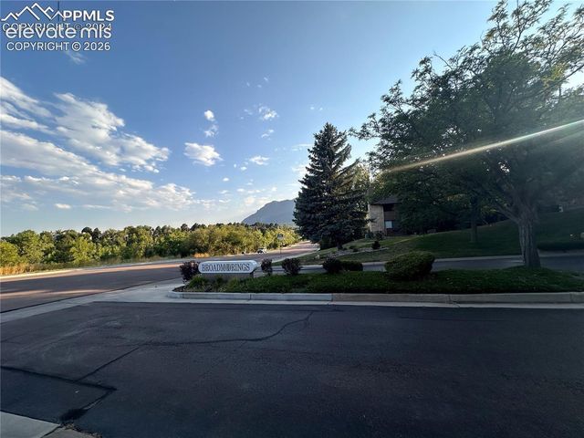 3356 Capstan Way, Colorado Springs, CO 80906