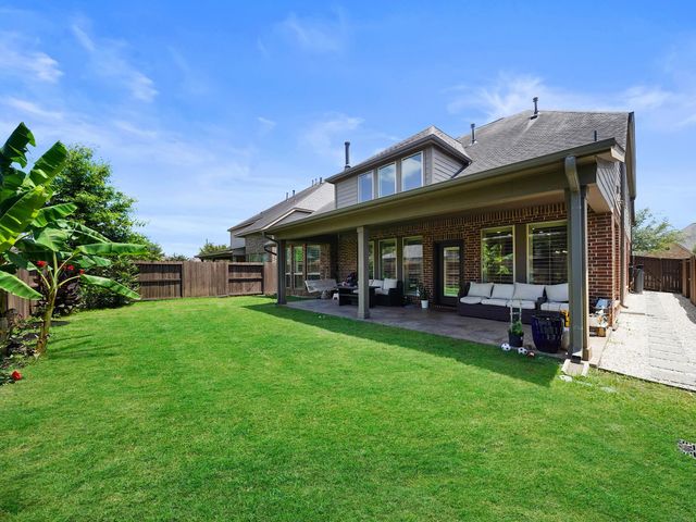 28131 Twin Knolls Lane, Fulshear, TX 77441