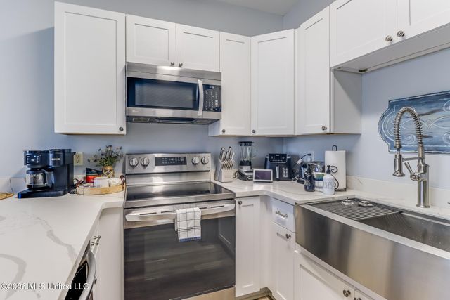 1140 Century Oaks Drive, A, Gulfport, MS 39507