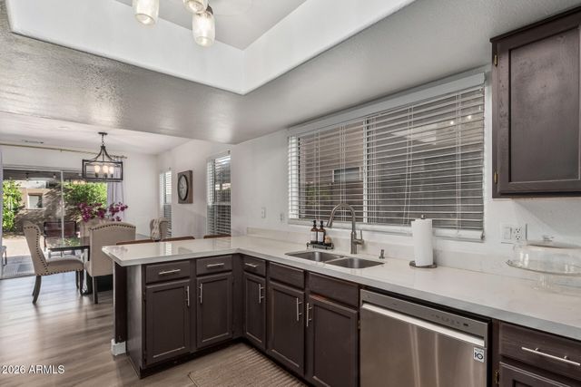 4128 E COOLBROOK Avenue, Phoenix, AZ 85032