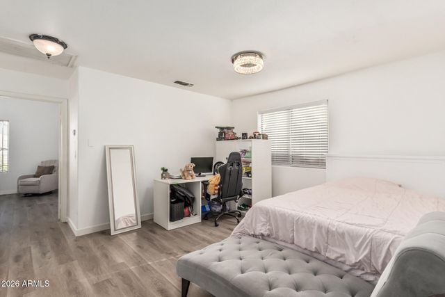 4128 E COOLBROOK Avenue, Phoenix, AZ 85032