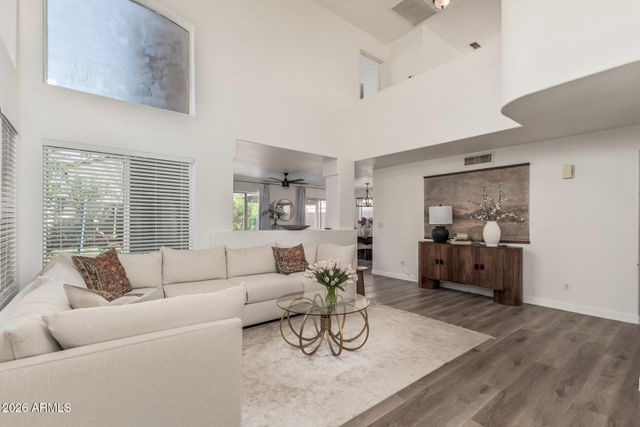 4128 E COOLBROOK Avenue, Phoenix, AZ 85032