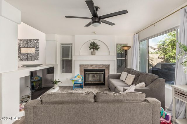 4128 E COOLBROOK Avenue, Phoenix, AZ 85032