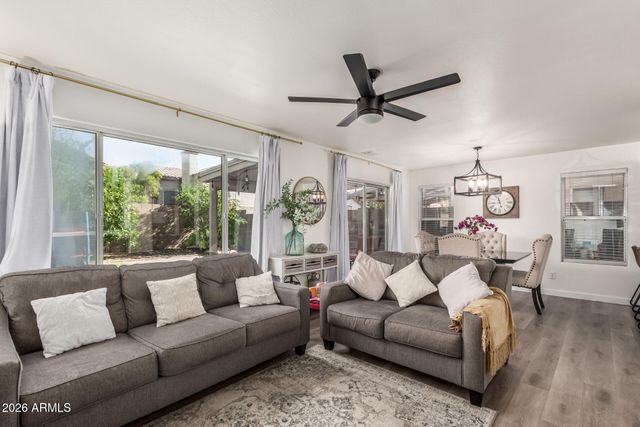 4128 E COOLBROOK Avenue, Phoenix, AZ 85032