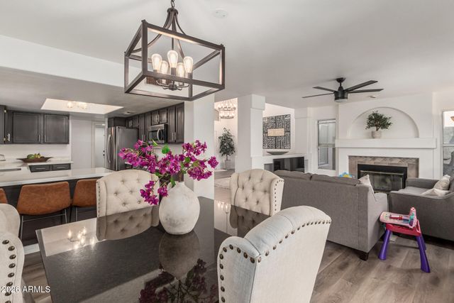 4128 E COOLBROOK Avenue, Phoenix, AZ 85032