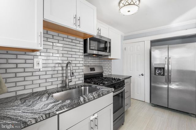 424 CYPRESS ST, Lansdowne, PA 19050