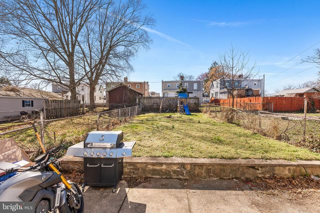 424 CYPRESS ST, Lansdowne, PA 19050