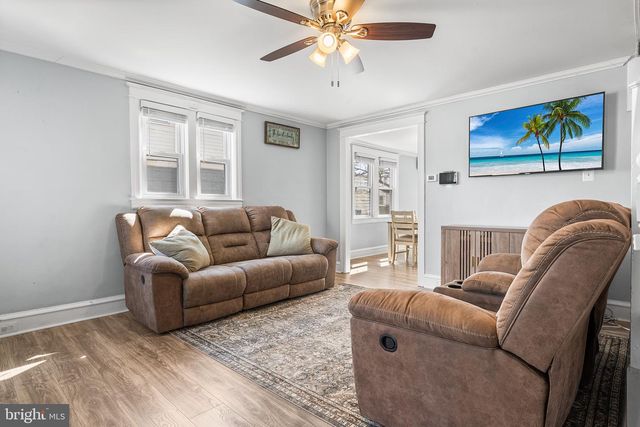 424 CYPRESS ST, Lansdowne, PA 19050