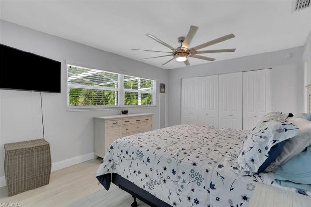 5356 Delano CT, Cape Coral, FL 33904