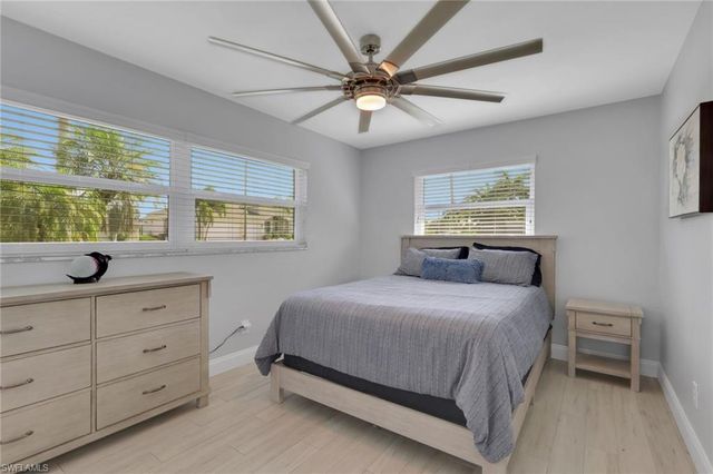 5356 Delano CT, Cape Coral, FL 33904